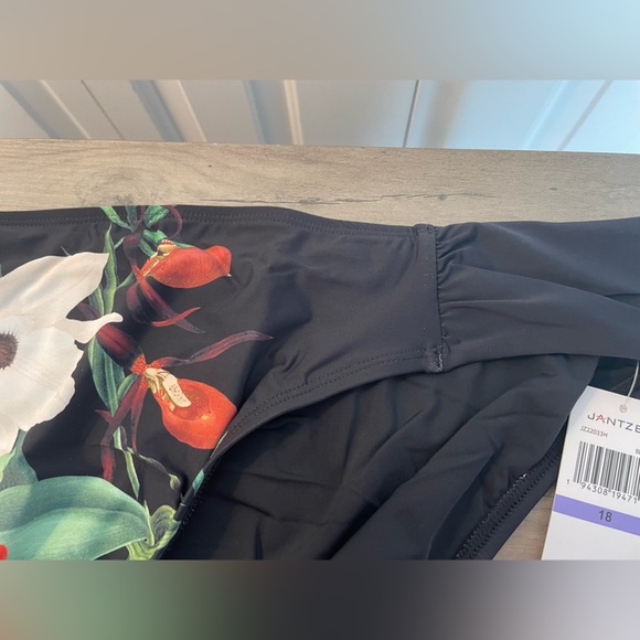 Jantzen Tab Side Hipster Botanical Floral Swim Bottom Size 18 NWT Bikini Plus - Picture 5 of 9
